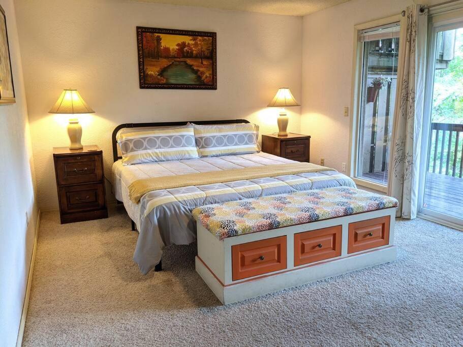 Corner Lake Getaway Apartment Bella Vista Luaran gambar