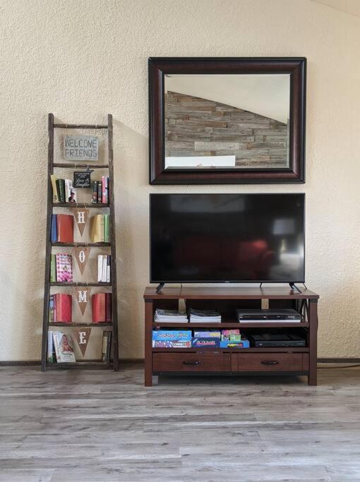 Corner Lake Getaway Apartment Bella Vista Luaran gambar